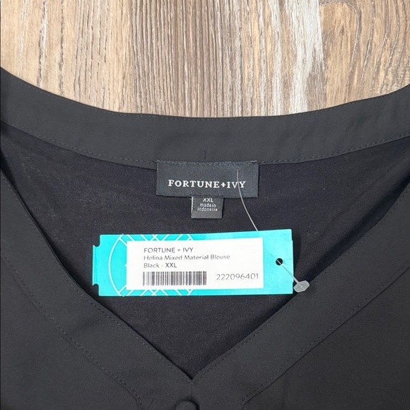 Fortune + Ivy Black Blouse - Picture 2 of 3